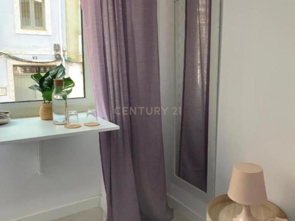 Apartamento T3 + 1 com Licença de Alojamento Local – Estrela / Campo de Ourique, Lisboa - Image 8