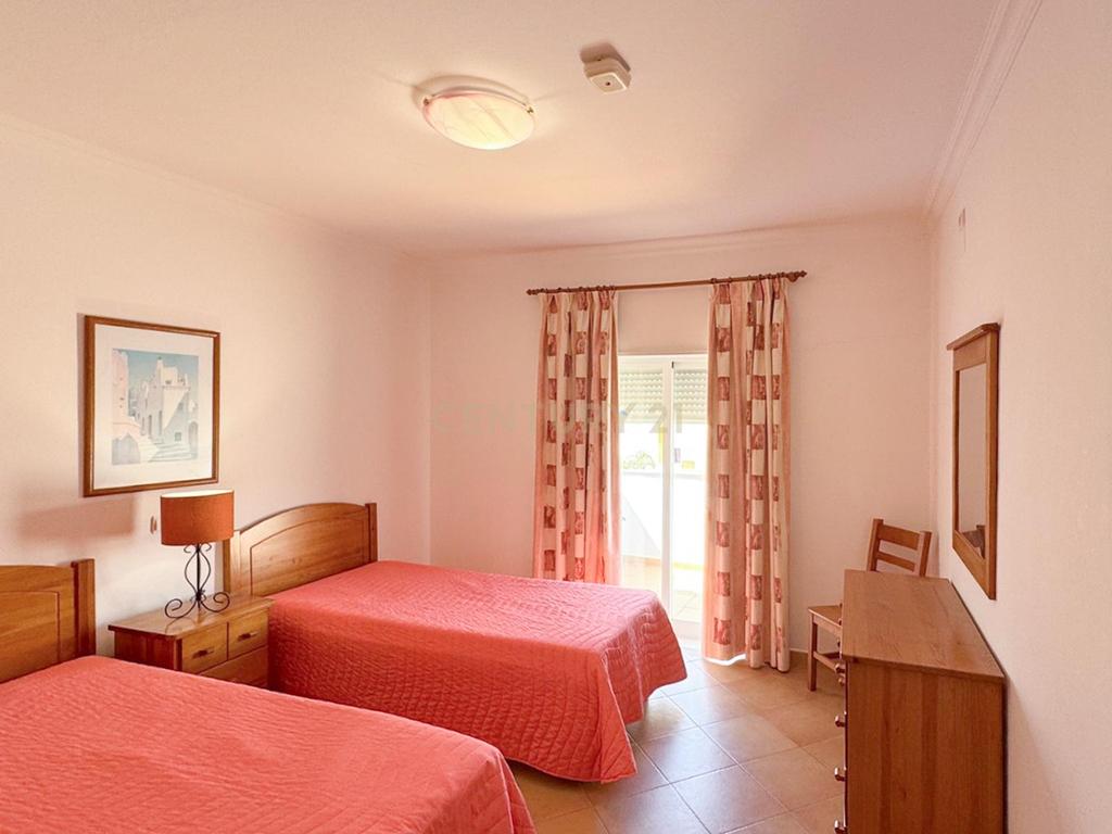 Apartamento T1 a 150m da Praia da Luz – Oportunidade Única! - Image 8