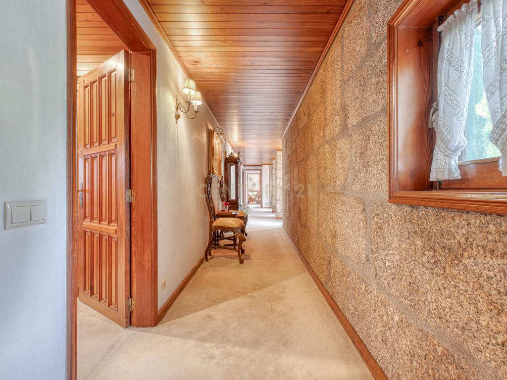 Herdade em Moreira de Cónegos – Moradia com 4 Frentes com Piscina 6 Hectares de terreno ideal para Organização de eventos, Alojamento local , boutique hotel etc - Image 42