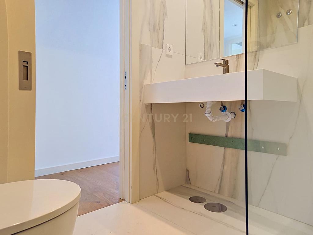 Apartamento T2 com Piscina Privativa - Douro Nobilis I - Vila Nova de Gaia - Image 11