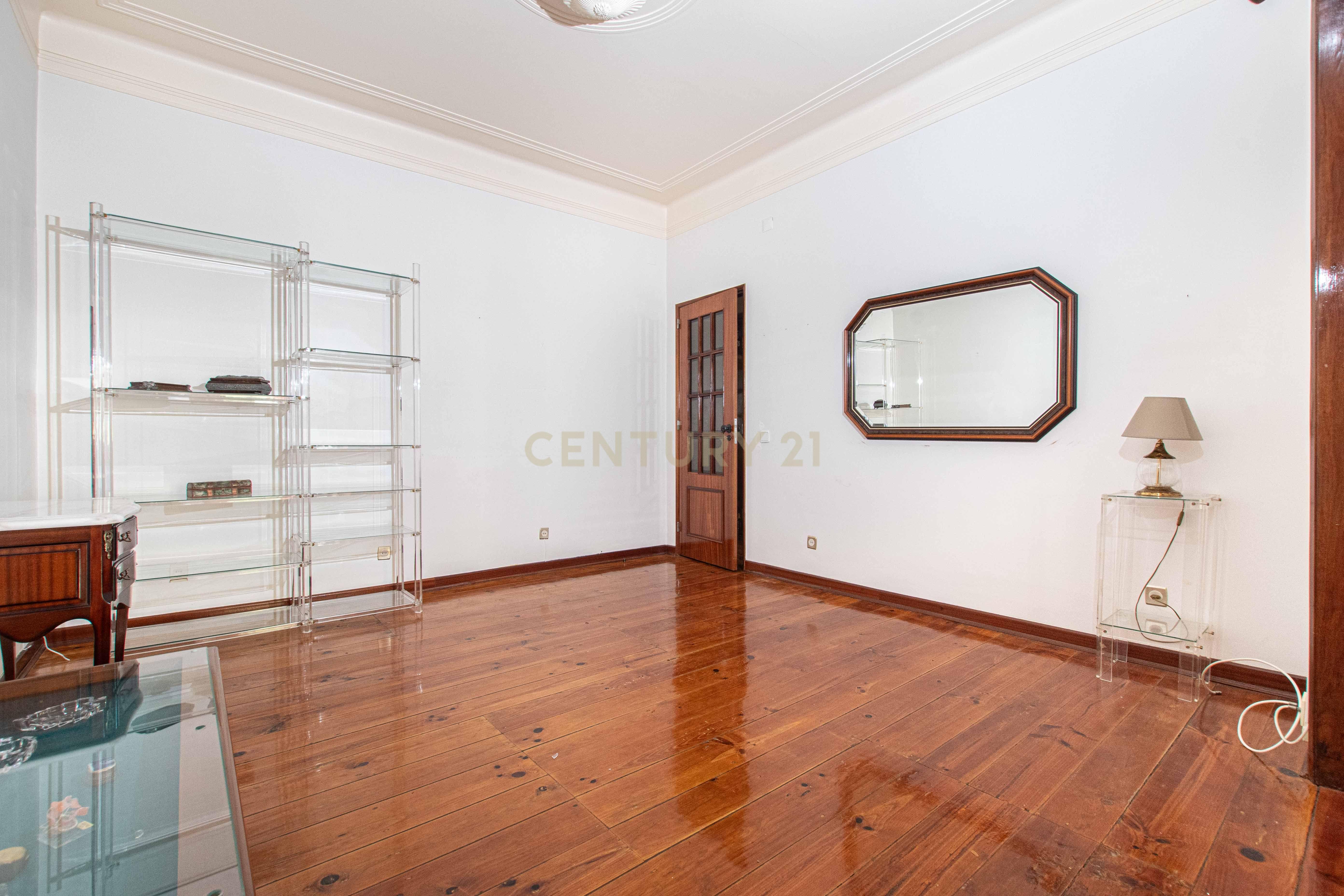 Fotografia 7 de T2 Arroios, Penha de França com Terraço 110m²