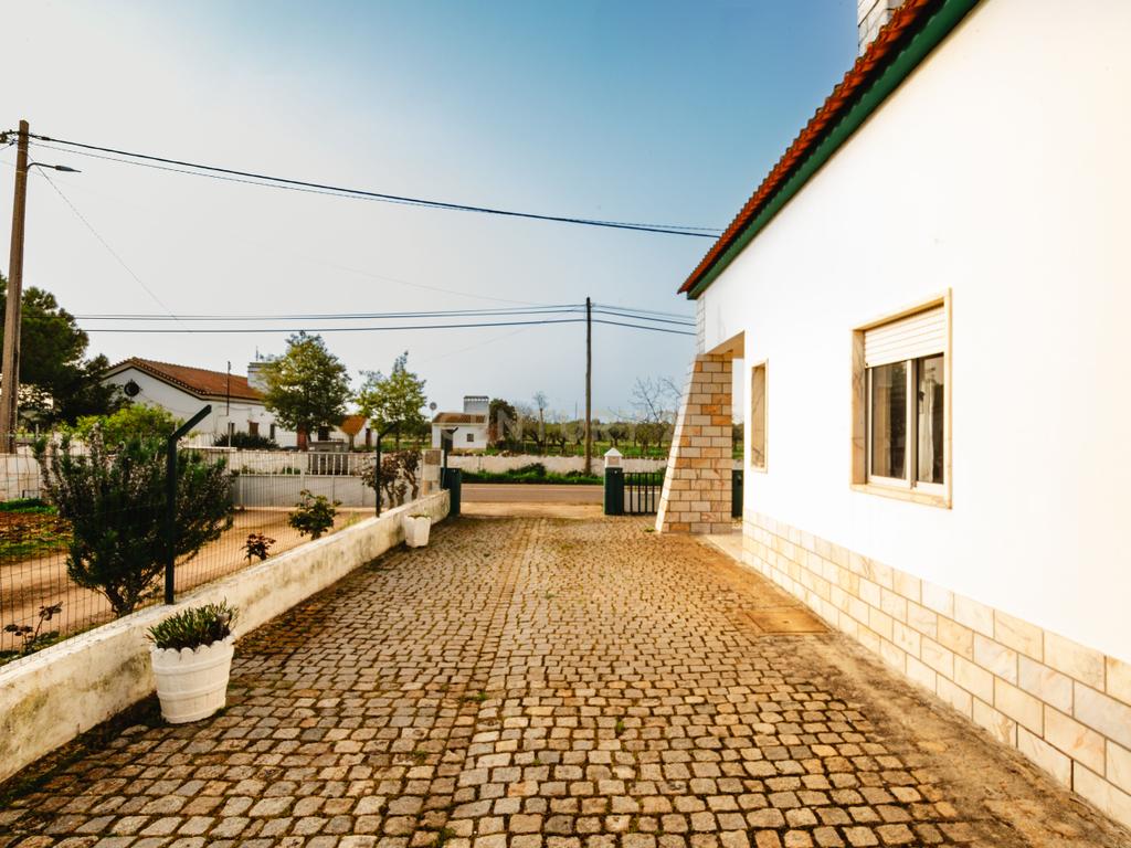 Moradia T3 em Mamporcão - Image 18