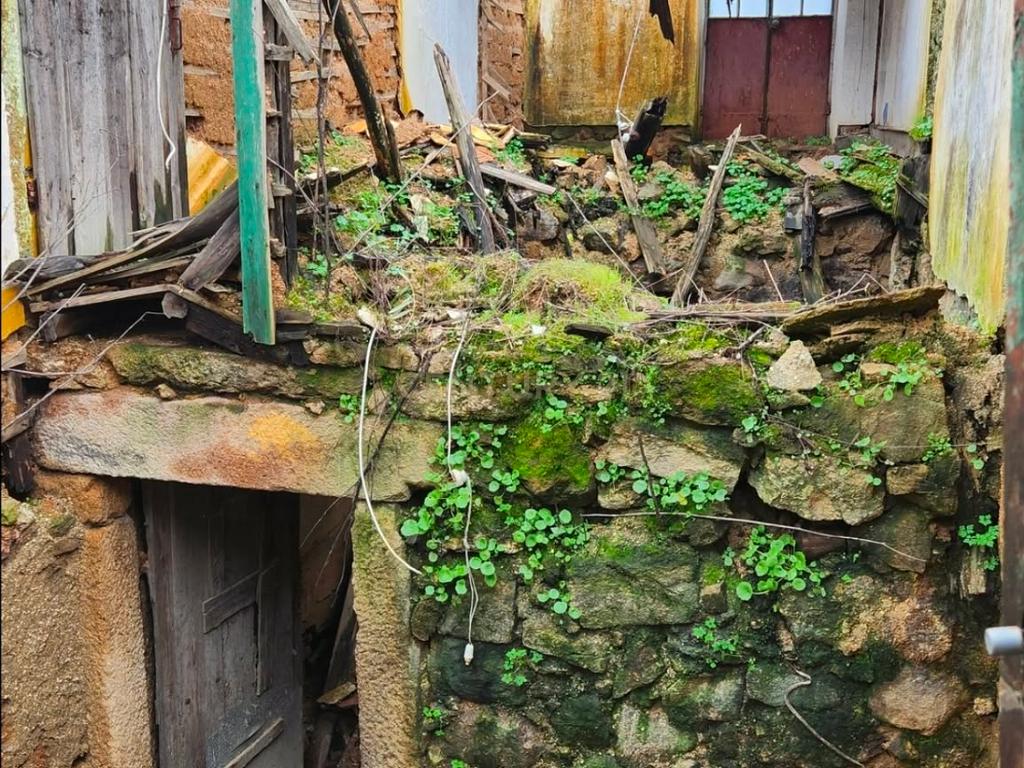 Moradias em pedra | Imóvel de Interesse Municipal | Excelente Potencial de Investimento - Image 16