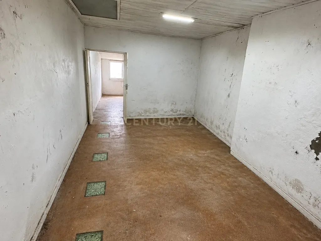 🏡 Moradia T3 com Quintal e Vista Mar | São Pedro – Ponta Delgada 🌅 - Image 16
