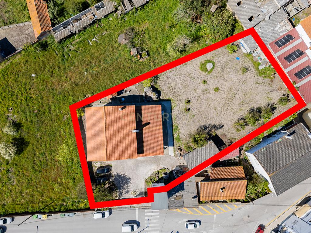 Moradia T5 com terreno - Image 42
