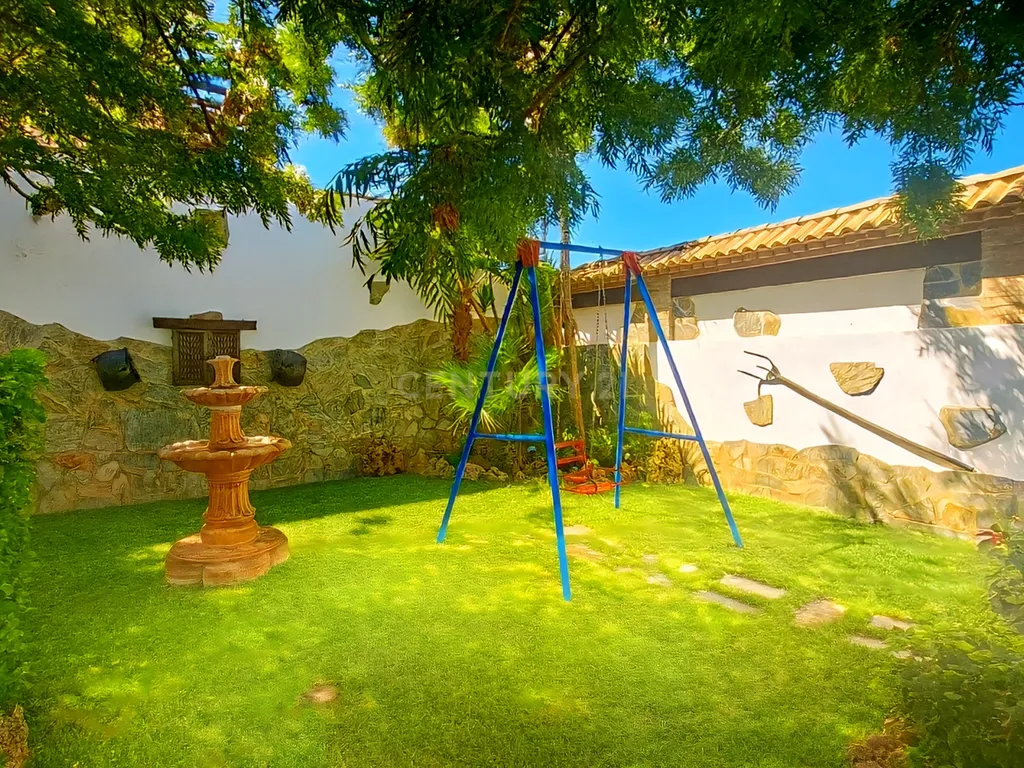 Exclusiva Propriedade Boutique com 3 Apartamentos Independentes, Piscina e Jardim Privado perto de Ronda – Elevada Rentabilidade Turística - Image 9