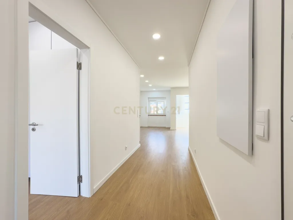 Oportunidade em Campo de Ourique - Image 15