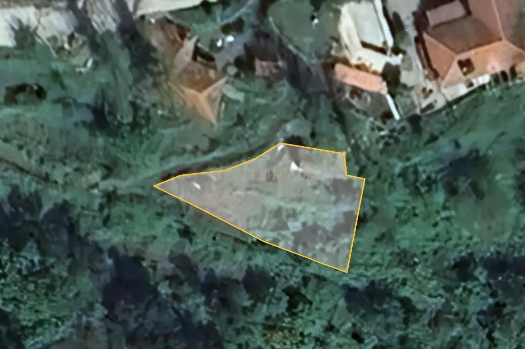 Oportunidade Única: Moradia para reconstrução em Penha Longa, Marco de Canaveses - Image 14