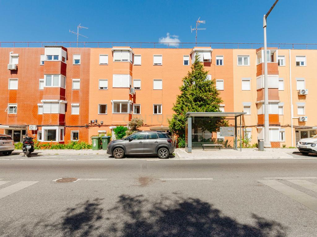 Apartamento T3 nos Olivais - Image 34