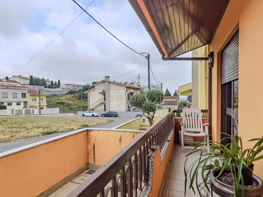 Moradia T4 na Praceta Luís de Camões, em Fânzeres, Gondomar - Image 49