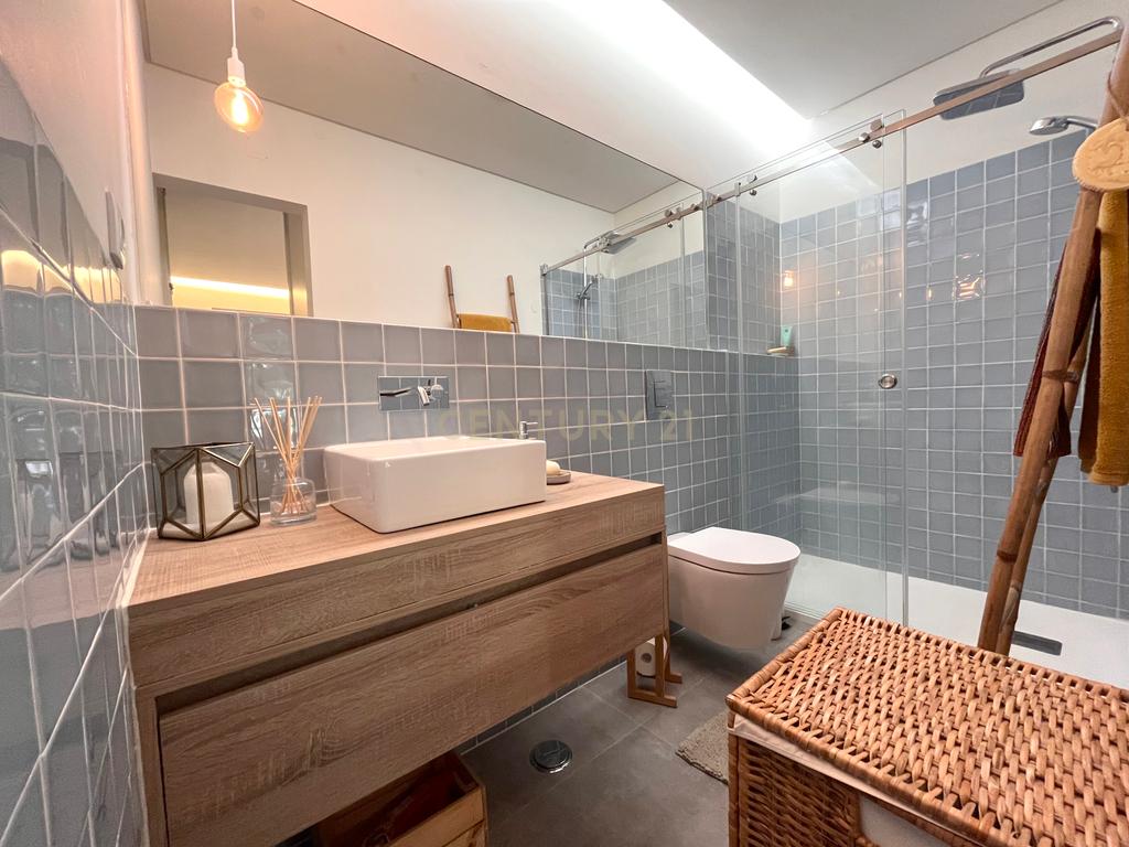 Moderno T1 em Lisboa - Perfeito para Viver ou Investir - Image 14