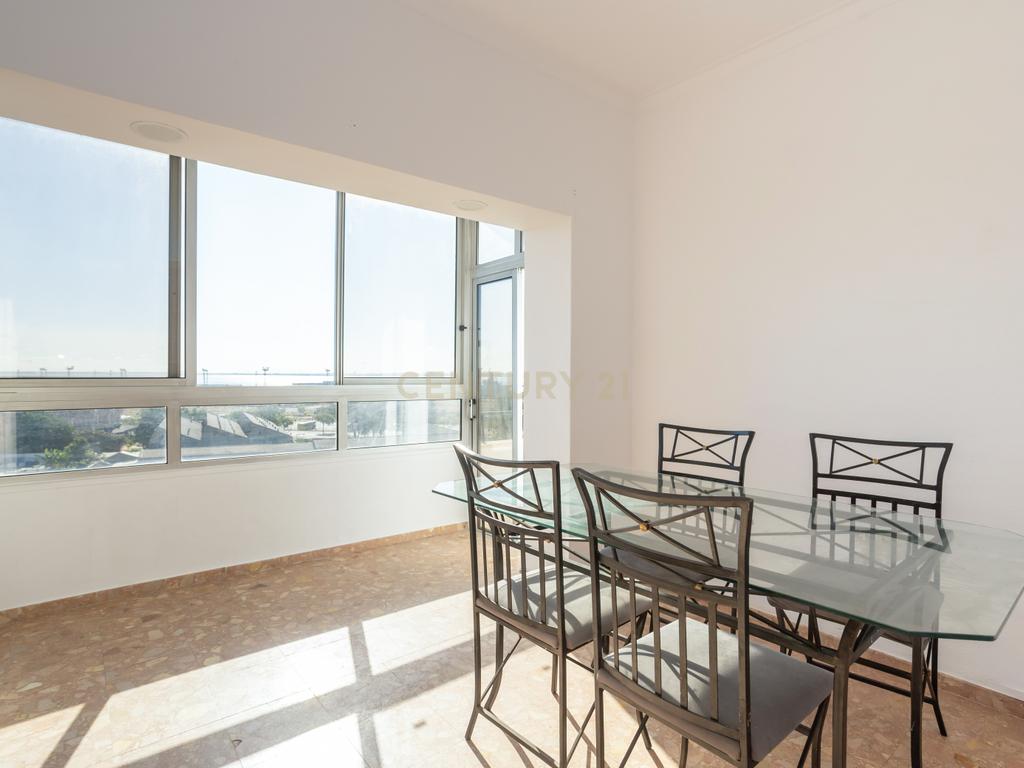 Apartamento T3 em Almada com Excelente Localização - Image 21