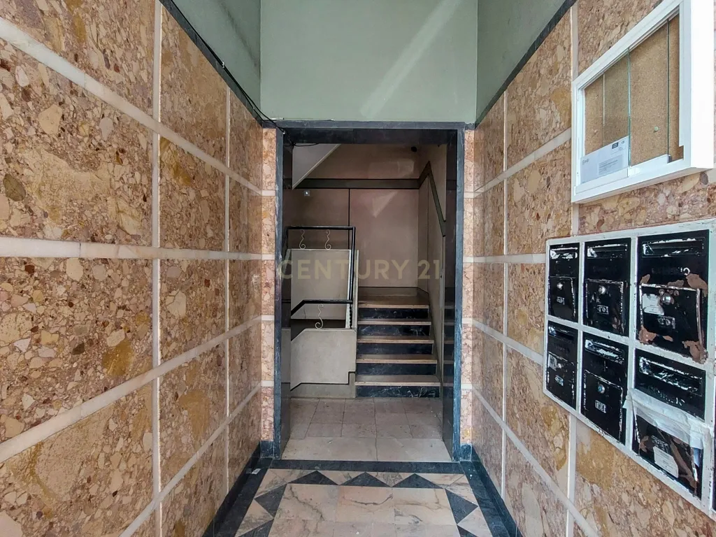 Apartamento T2 na Venteira, Amadora - Image 16