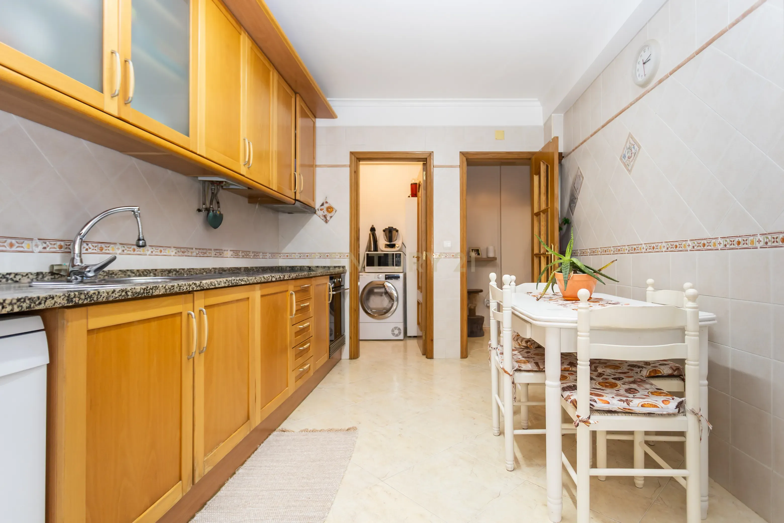 Apartamento T3 Quinta do Conde - Image 10