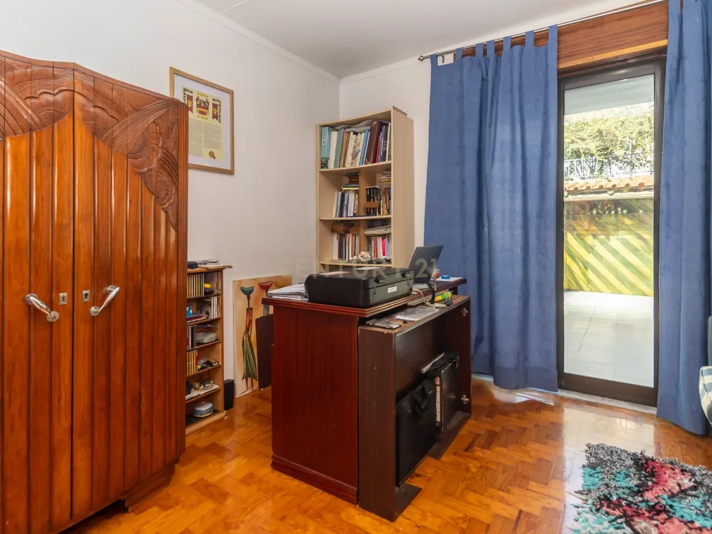 Moradia em Banda de 5 assoalhadas na Banática - Image 53