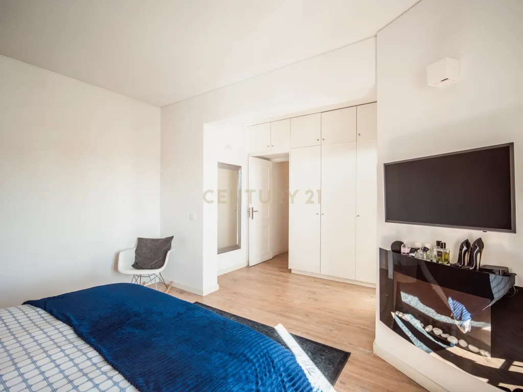 Penthouse T3 | 250 m² | Monte Estoril - Image 28
