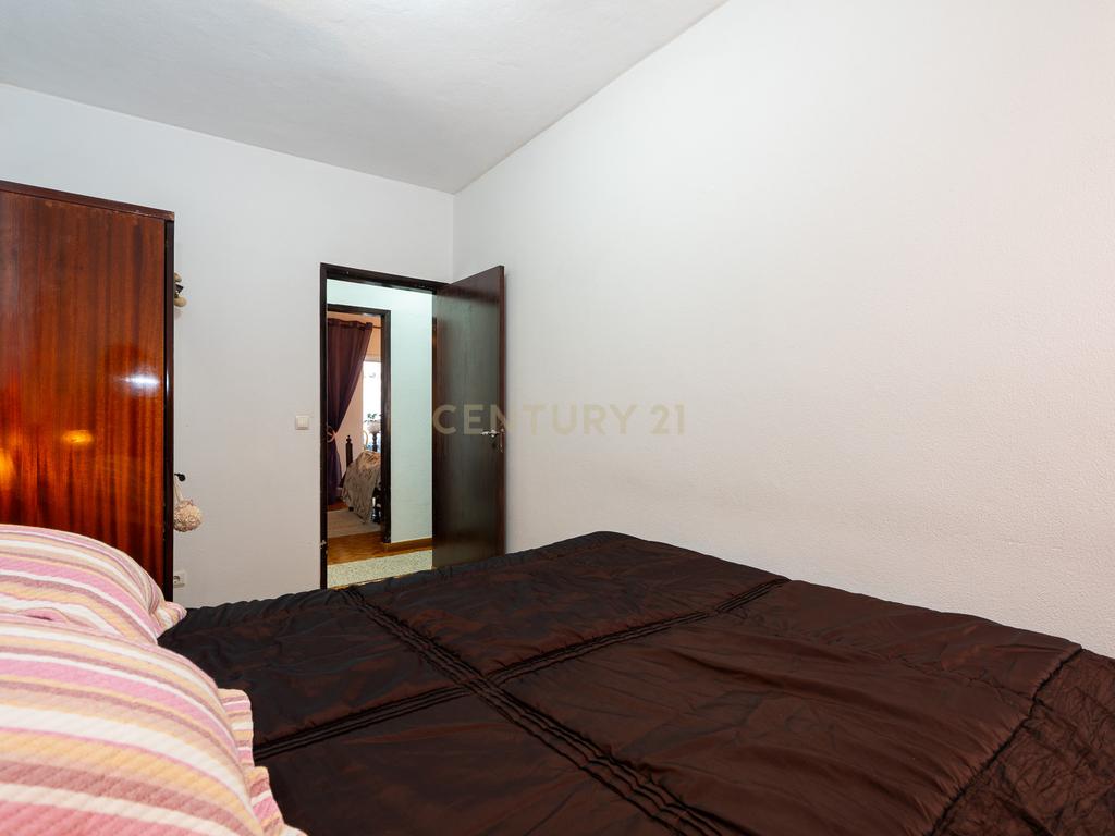 Moradia T3 com Vista Mar na Ericeira - Image 36
