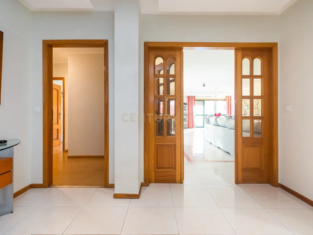 Apartamento T4 | Massamá - Image 13