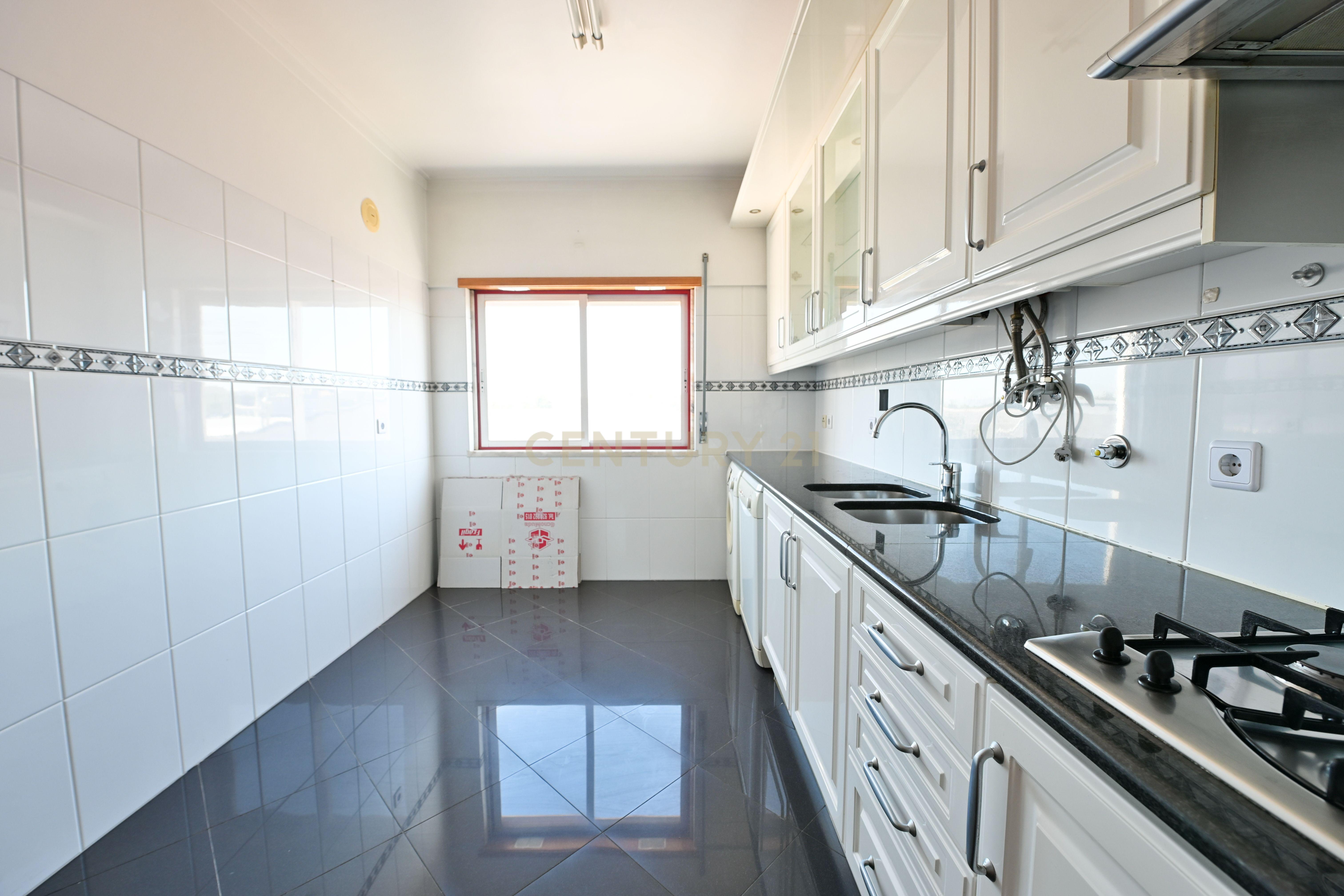 Apartamento T2 à venda em Carnide, Lisboa — foto 5