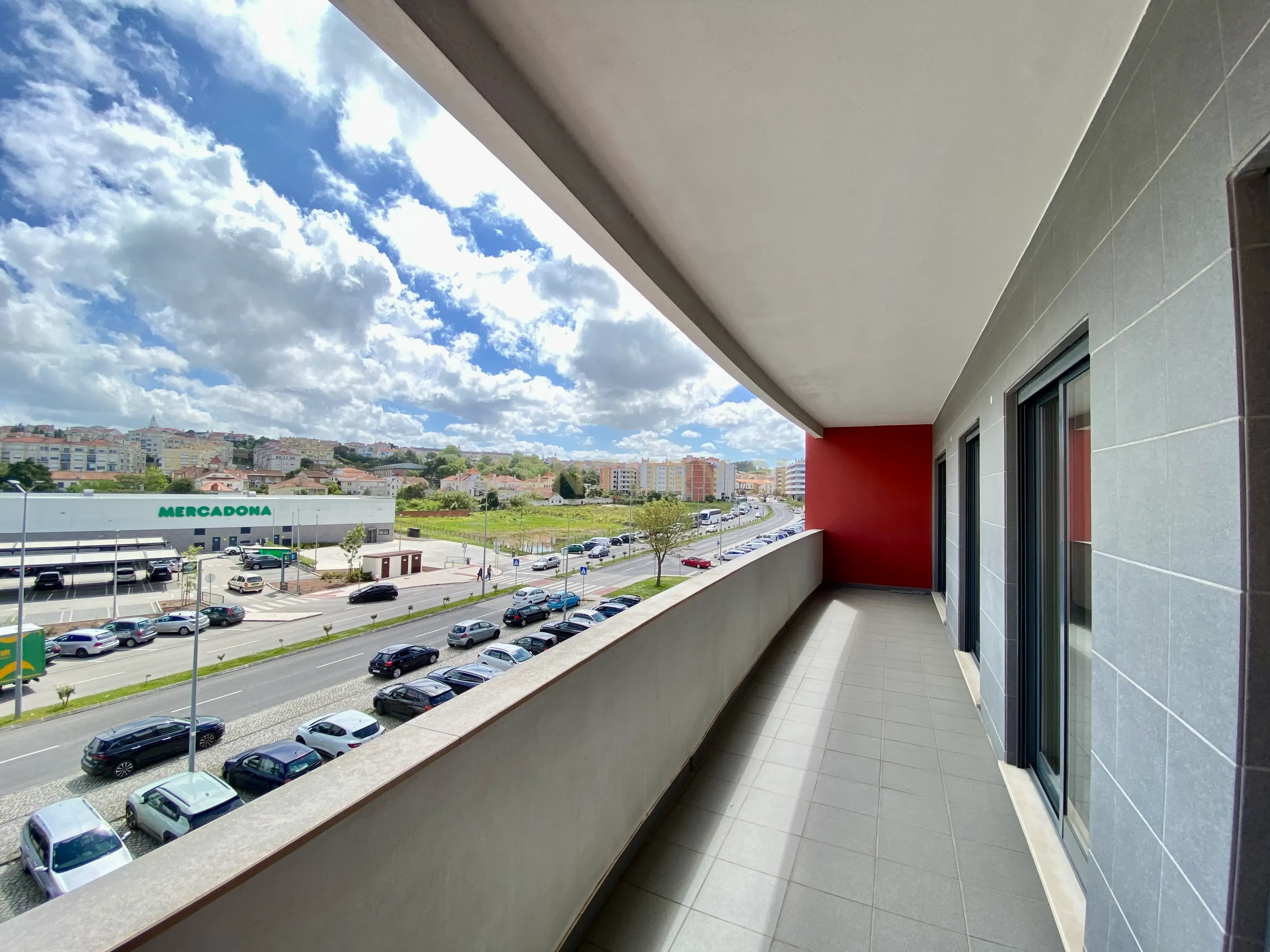 Apartamento T2 para Arrendamento em Caldas da Rainha - Image 19