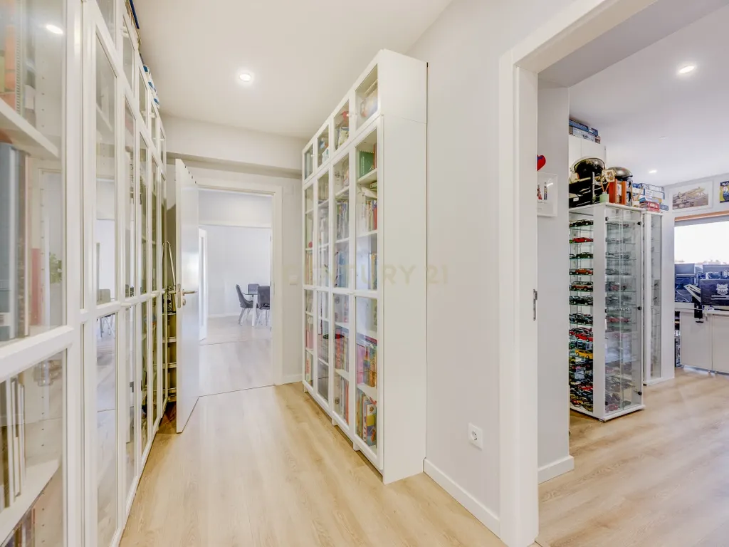T4 Remodelado no Centro de Alverca - Image 18