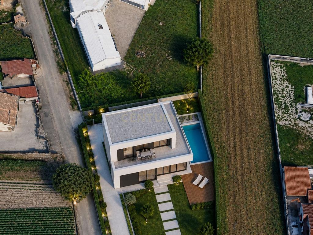 Terreno Urbano para Construção - Image 1
