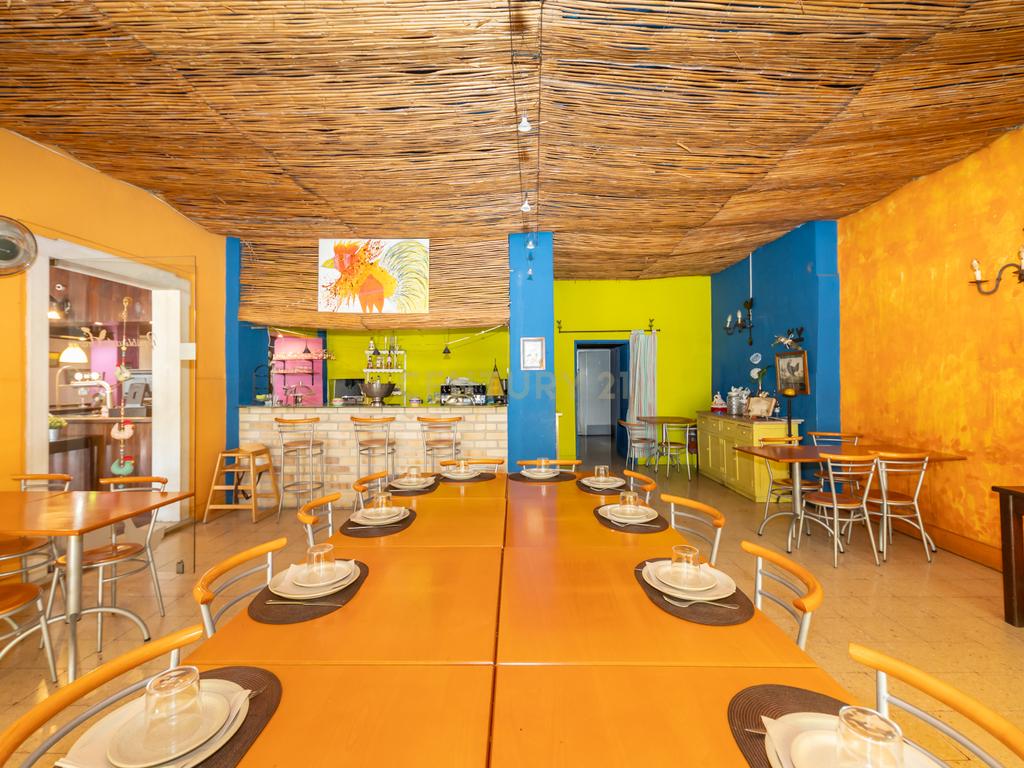 Restaurante "República dos Frangos" – Oportunidade Única em São João, Junto à Praia - Image 28