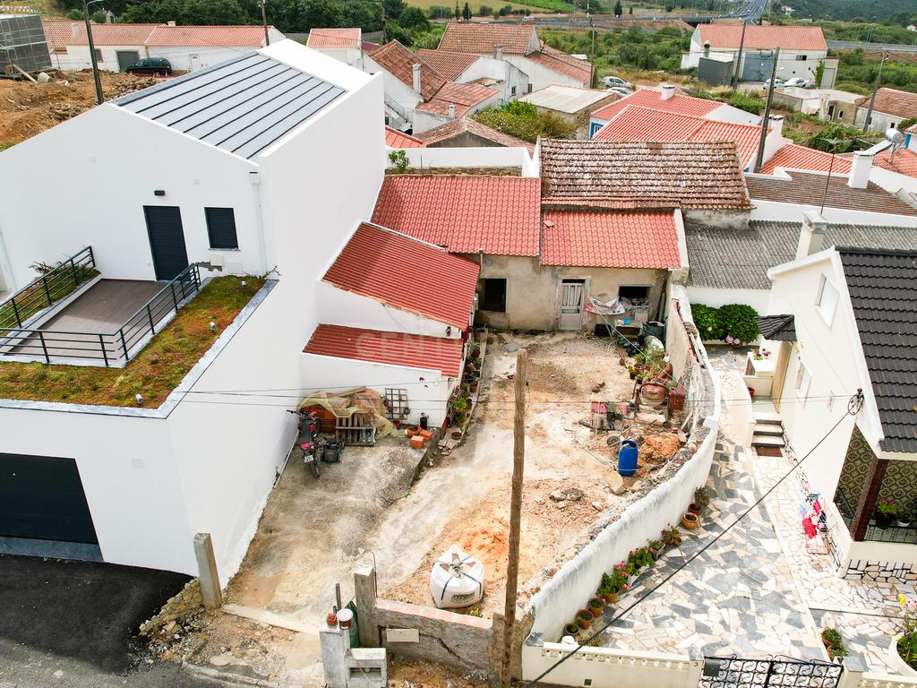 T2 + 2 T0 em Mafra Conjunto Habitacional com Potencial de Rentabilidade - Image 16