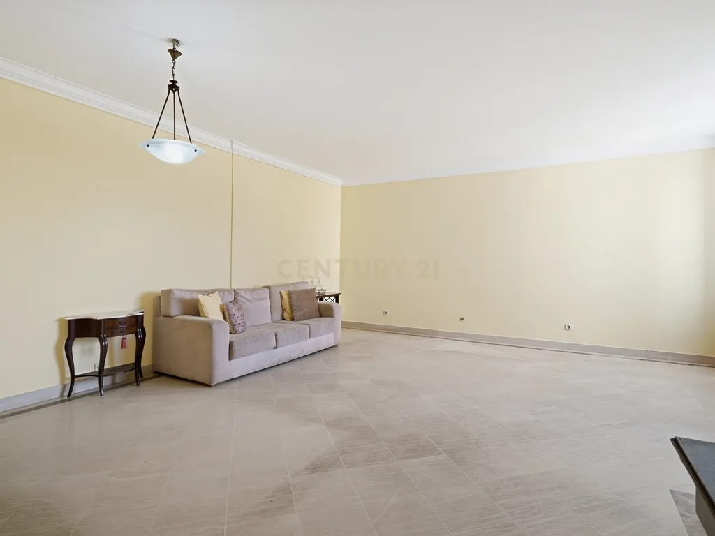 Apartamento T4 Areeiro - Viver bem no coração de Lisboa - Image 5