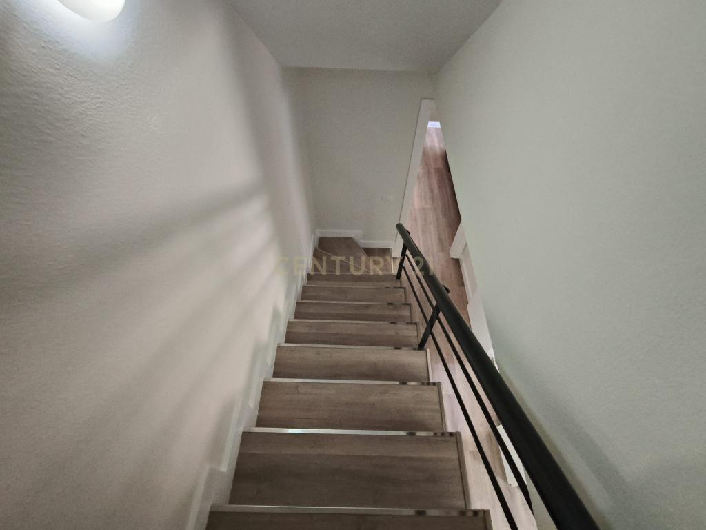 Luxuosa Moradia T4 em Santa Cruz de Tenerife  - Image 12