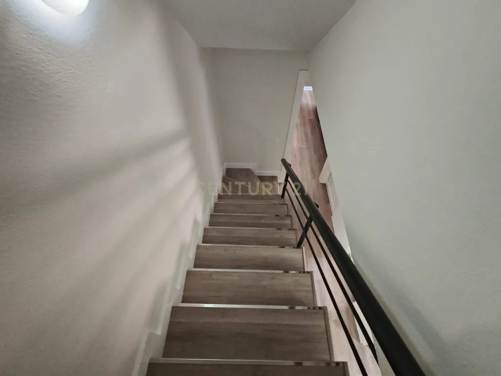 Luxuosa Moradia T4 em Santa Cruz de Tenerife - Image 12