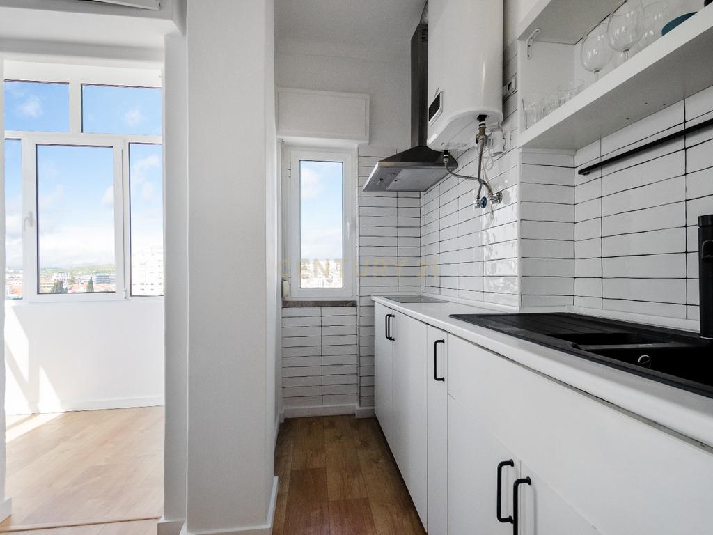 Apartamento T1 em Amadora  - Image 2