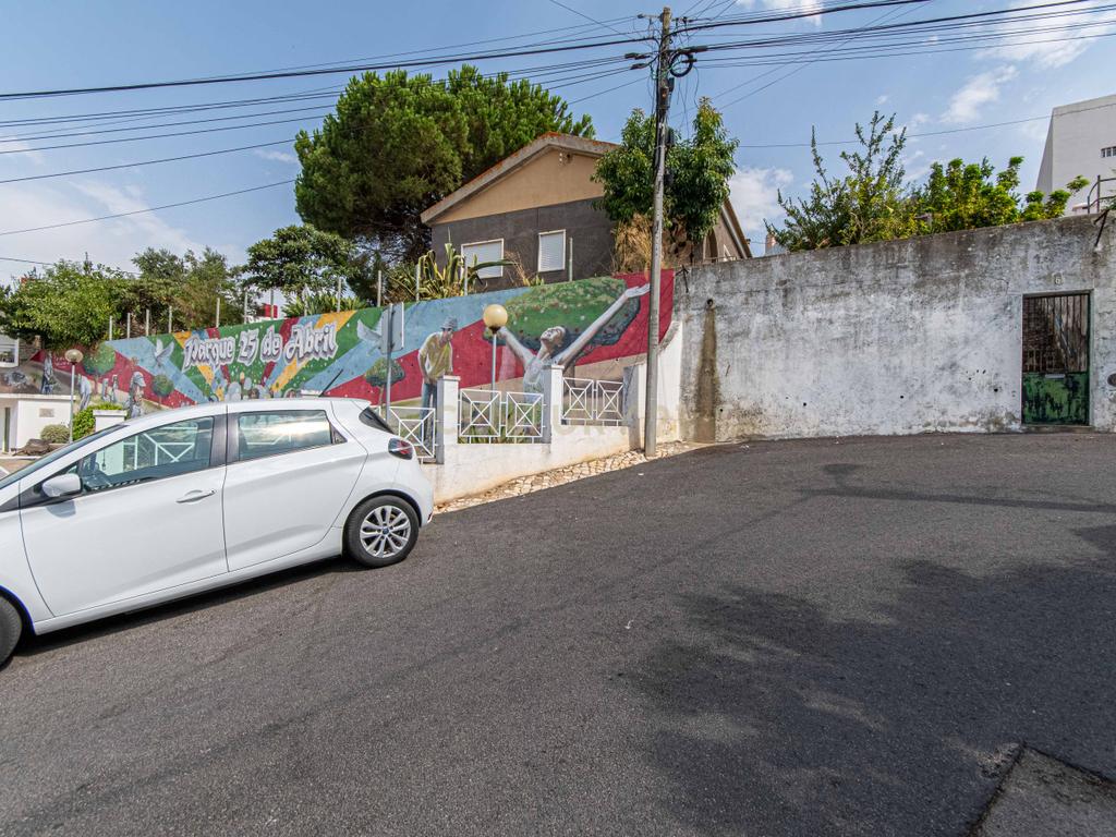 Moradia T3 em São João dos Montes - Image 4