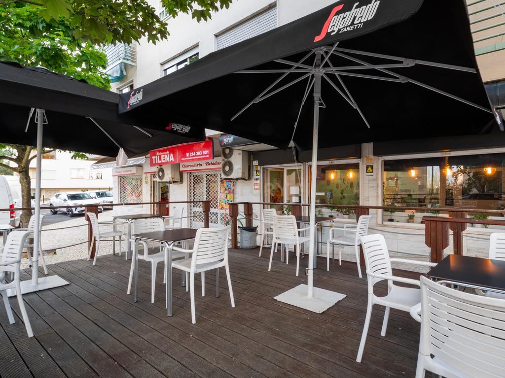 Espaço Comercial ( café) - Monte Abraão - Image 3