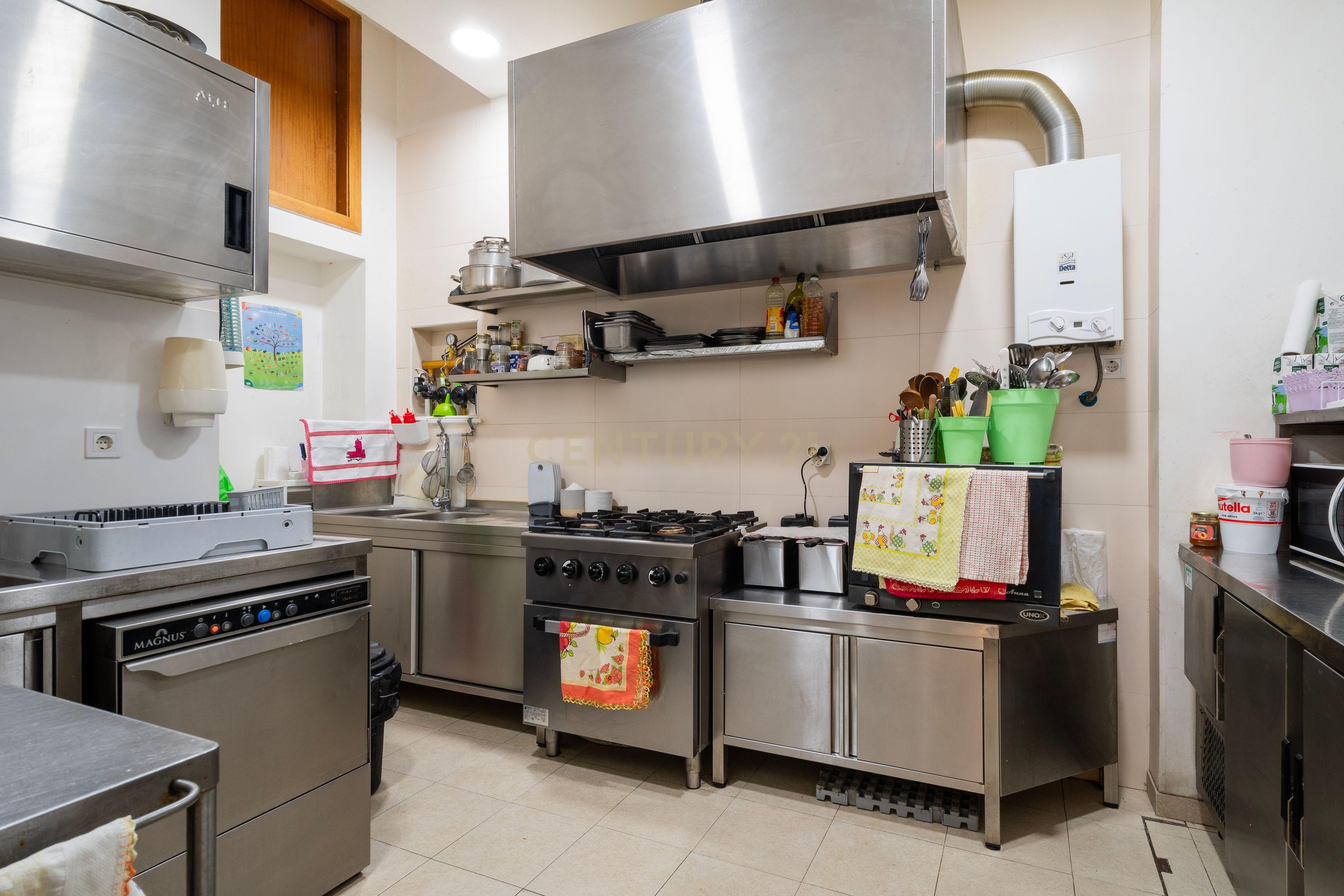 Espaço Comercial ( café) - Monte Abraão - Image 5