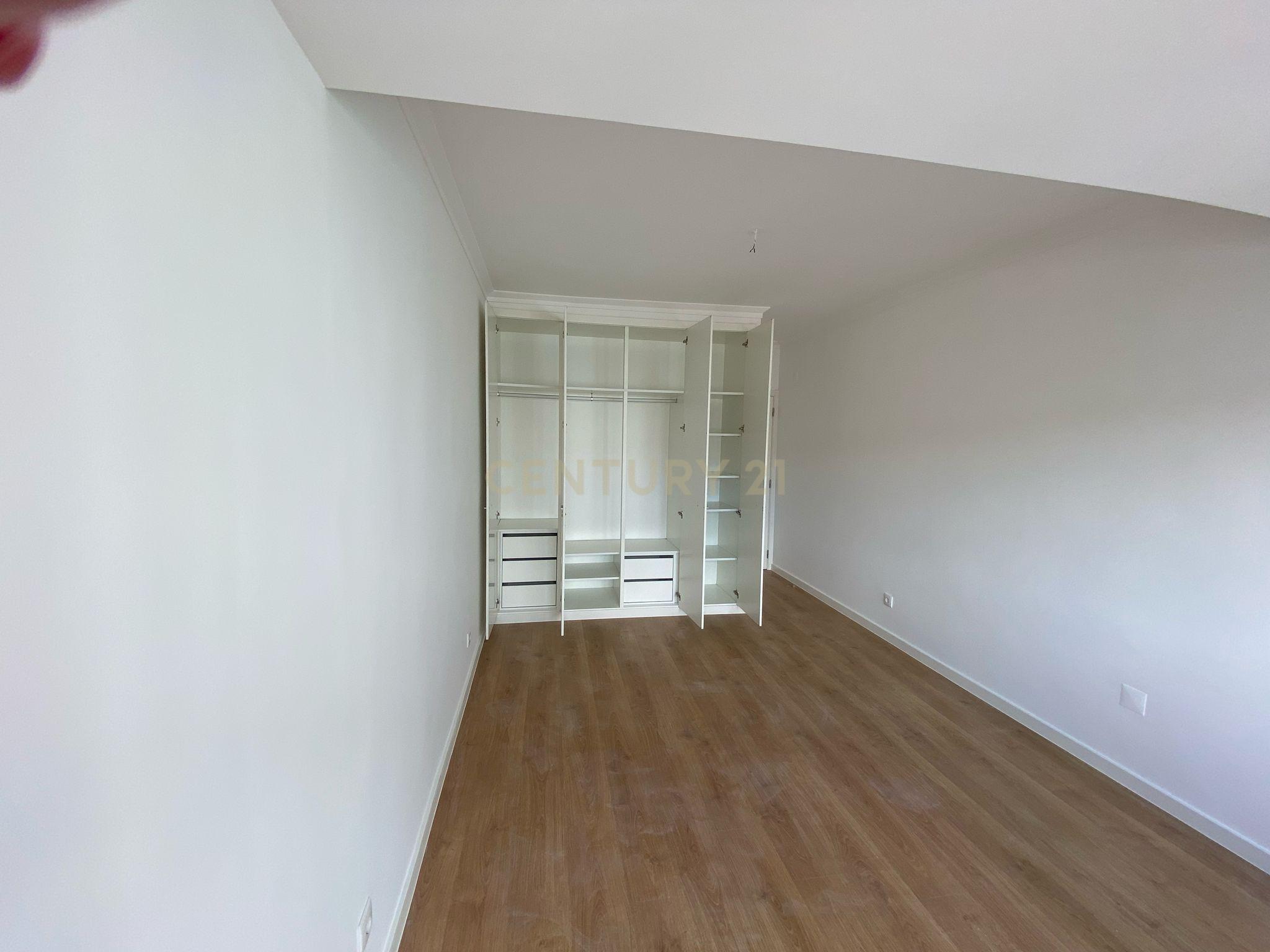 Apartamento T2 em Lisboa - Image 5