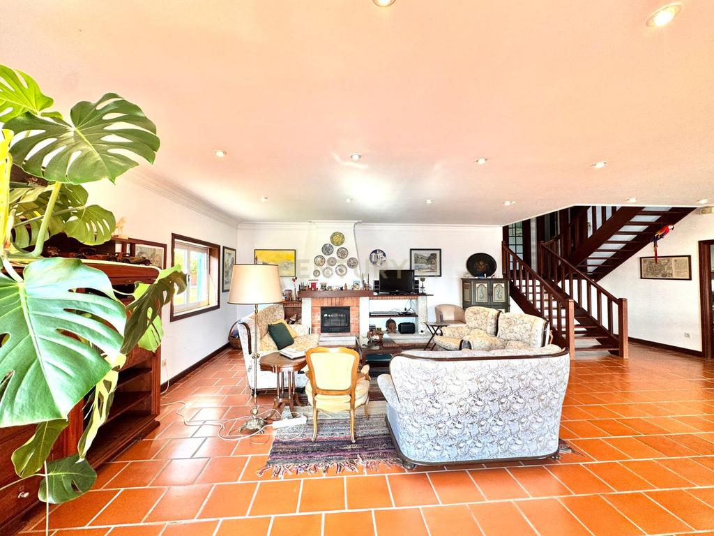 Luxuosa Moradia T5 em Esposende com Vista Deslumbrante - Image 10