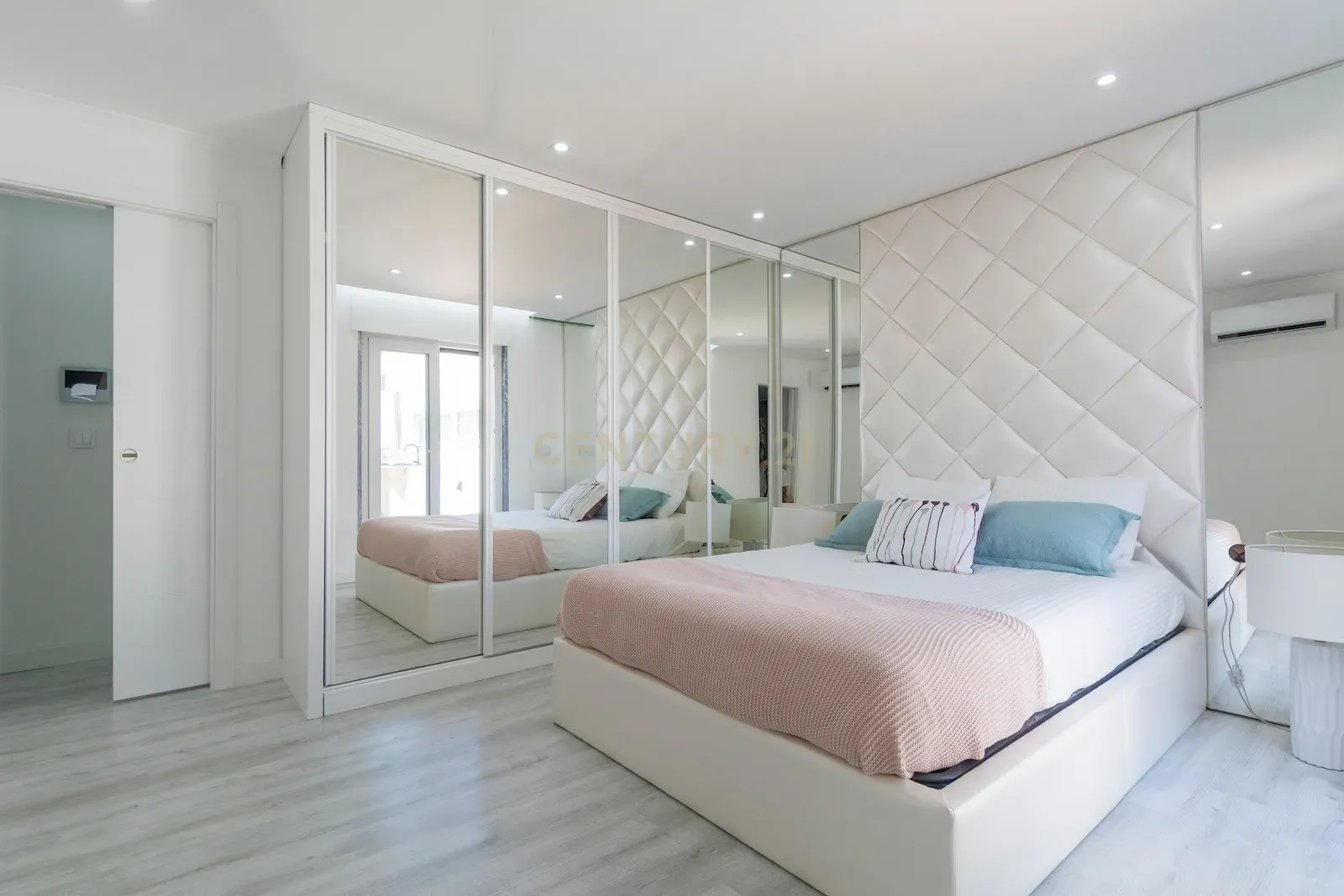 Casa Moderna T3 em Alfragide, Pronta a Habitar - Image 16