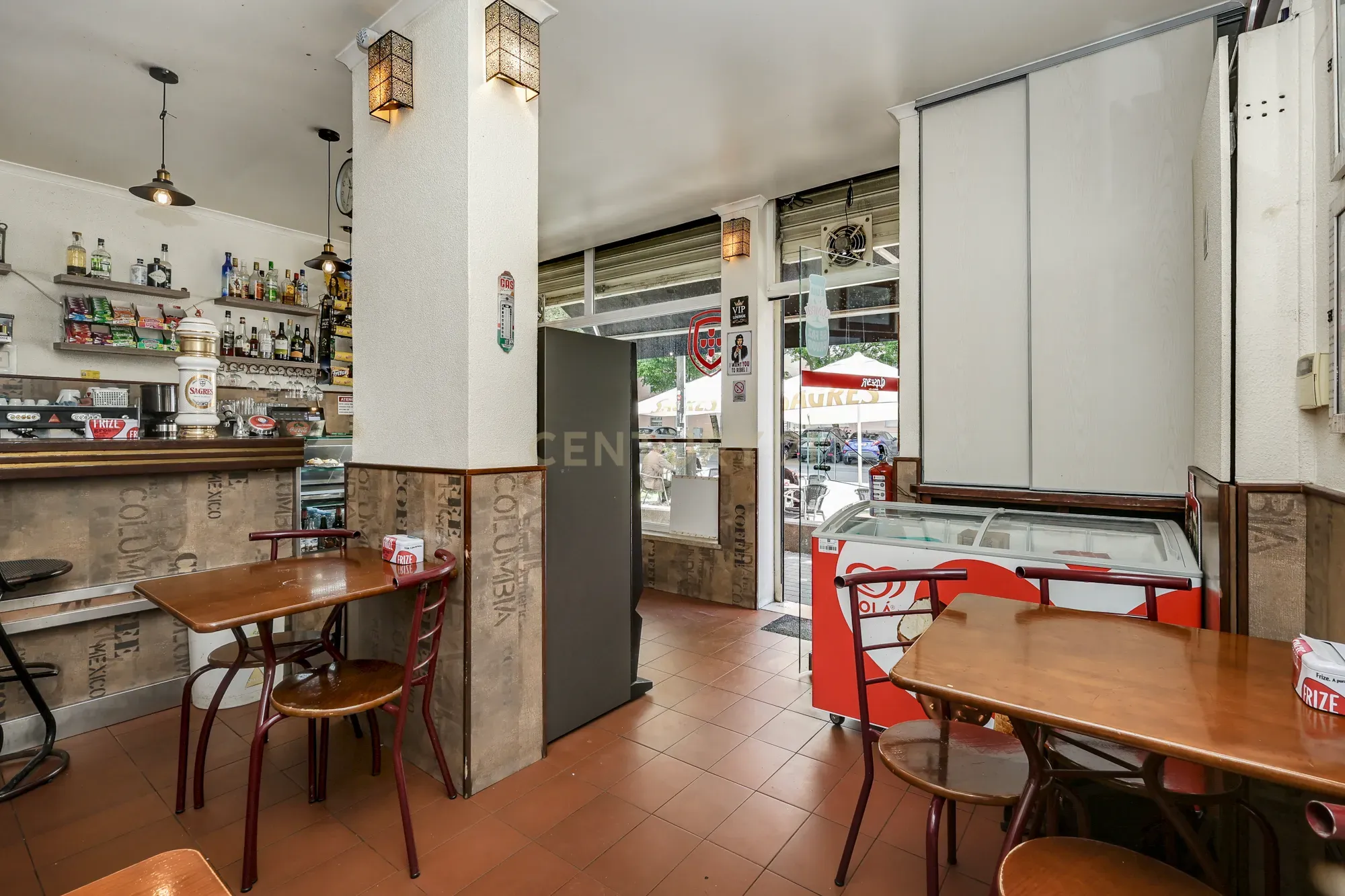 Fotografia 8 de Café com esplanada em Telheiras – Alto da Faia