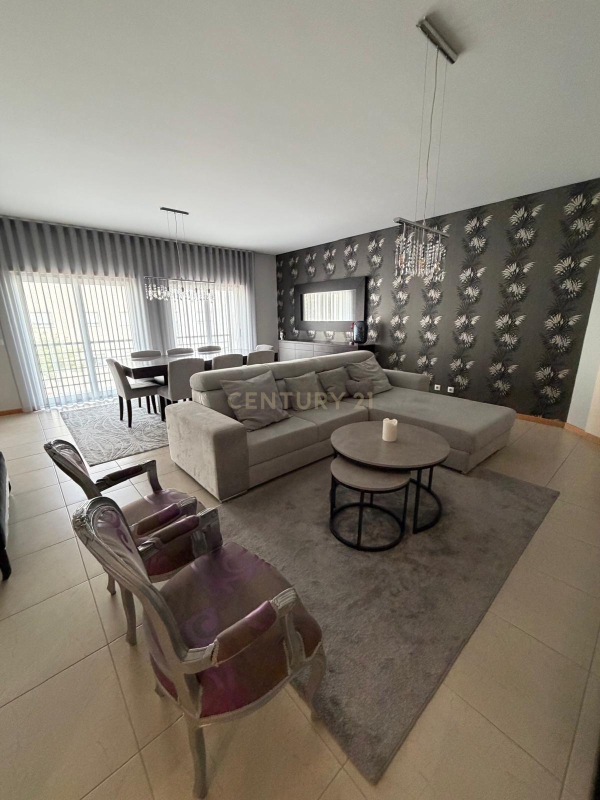 Fotografia 4 de Apartamento T3 na Charneca, Pombal – Totalmente Mobilado e Pronto a Habitar