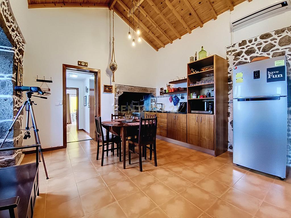 Casa Renovada em Nordeste, Ilha de São Miguel - Image 5