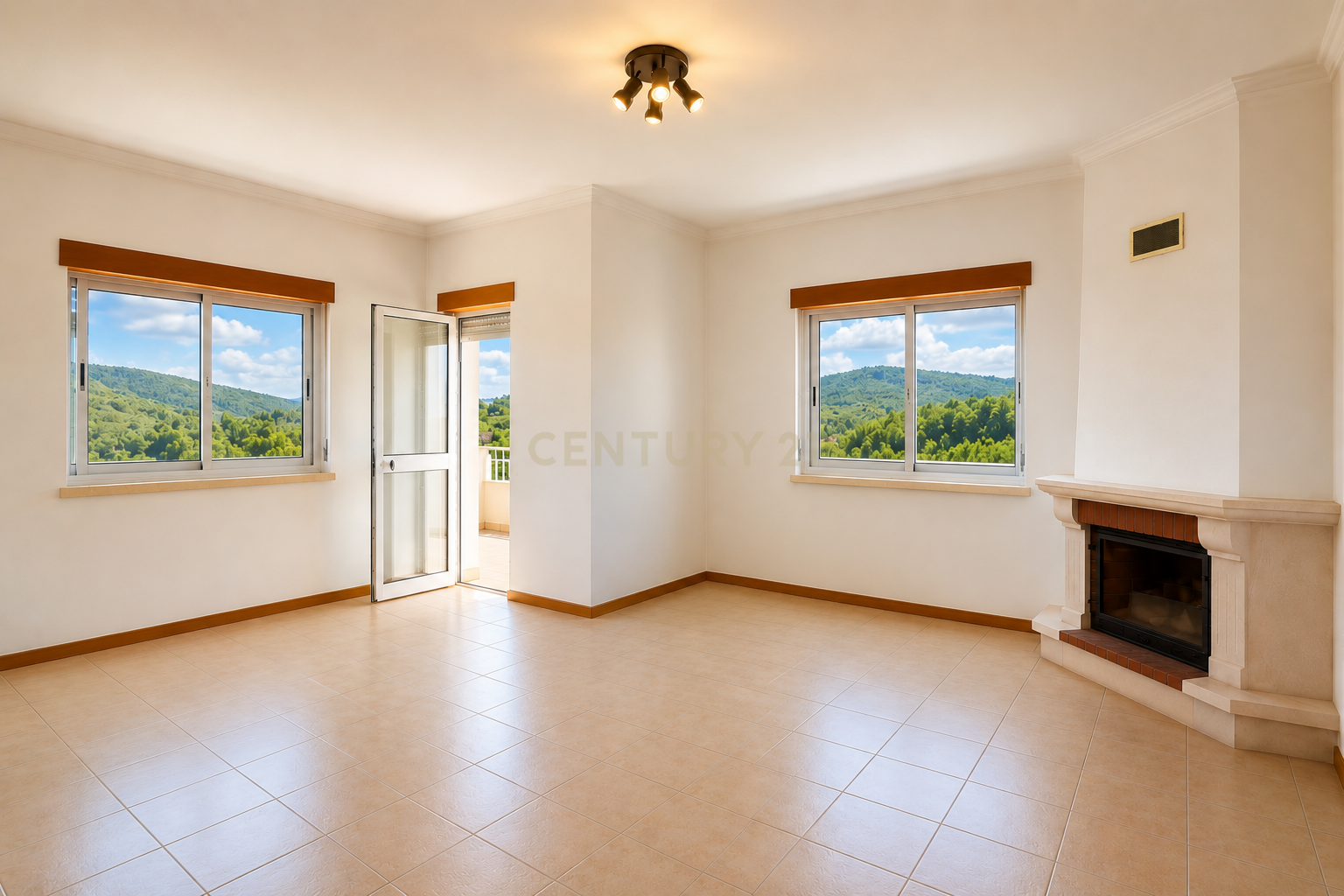 Fotografia 3 de T5 ou T2+3 Duplex: Habitação Própria ou Investimento