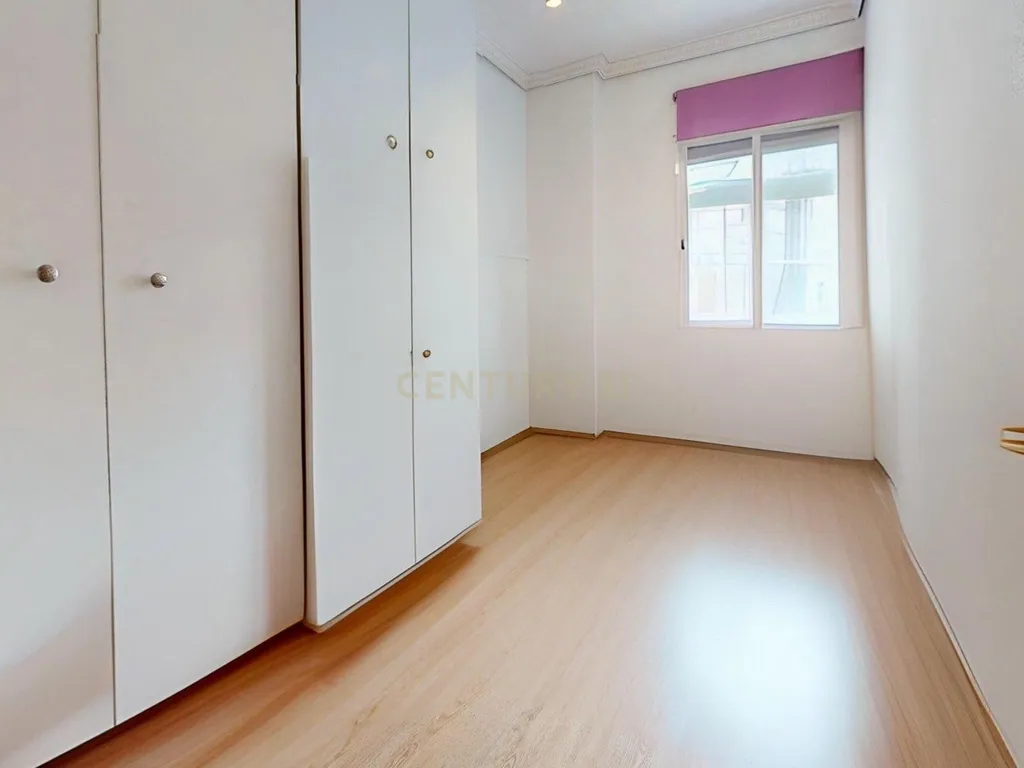 Apartamento Renovado em Alcalá de Henares, Madrid - Image 20
