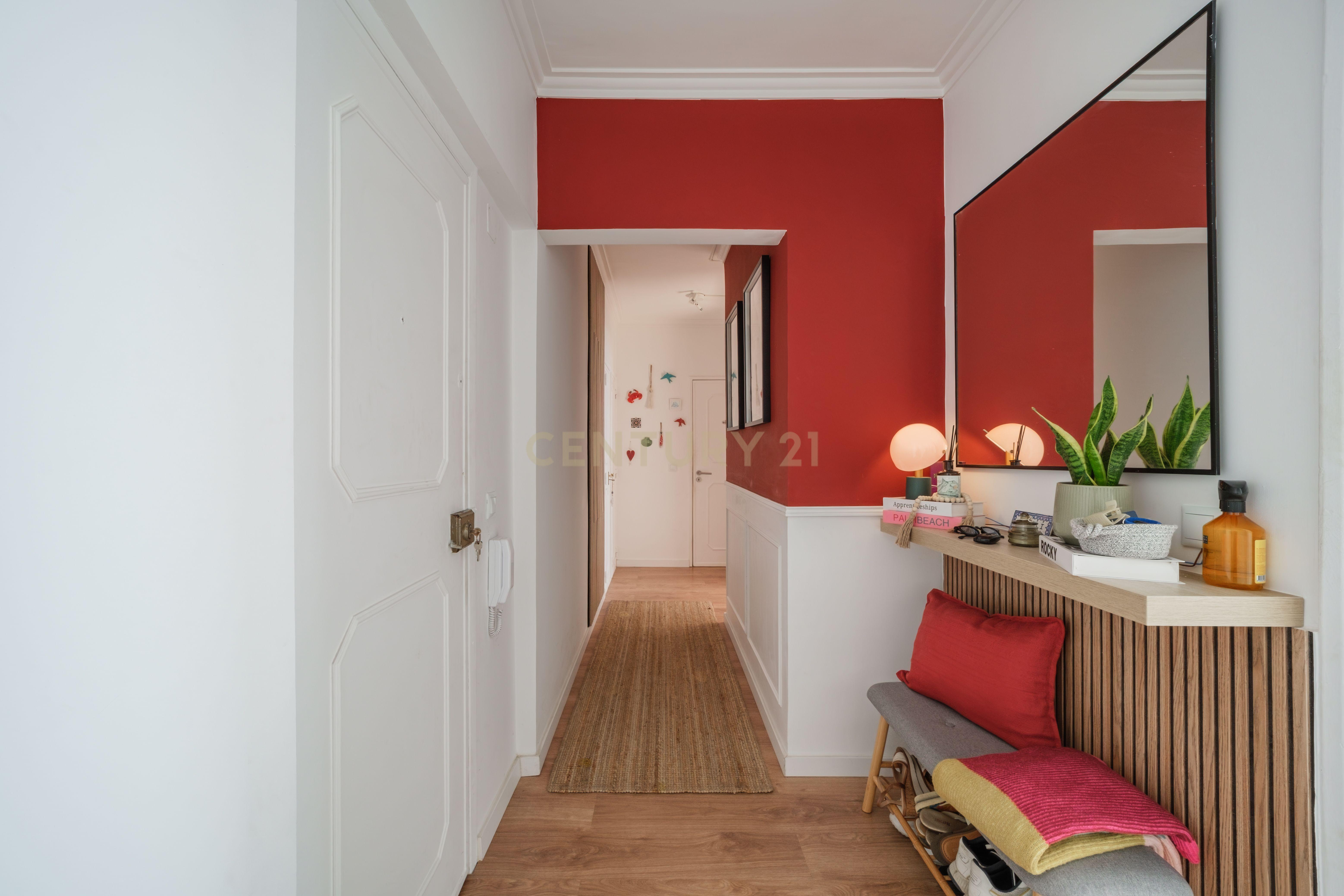 Apartamento T2 à venda em Mina de Água, Amadora — foto 3