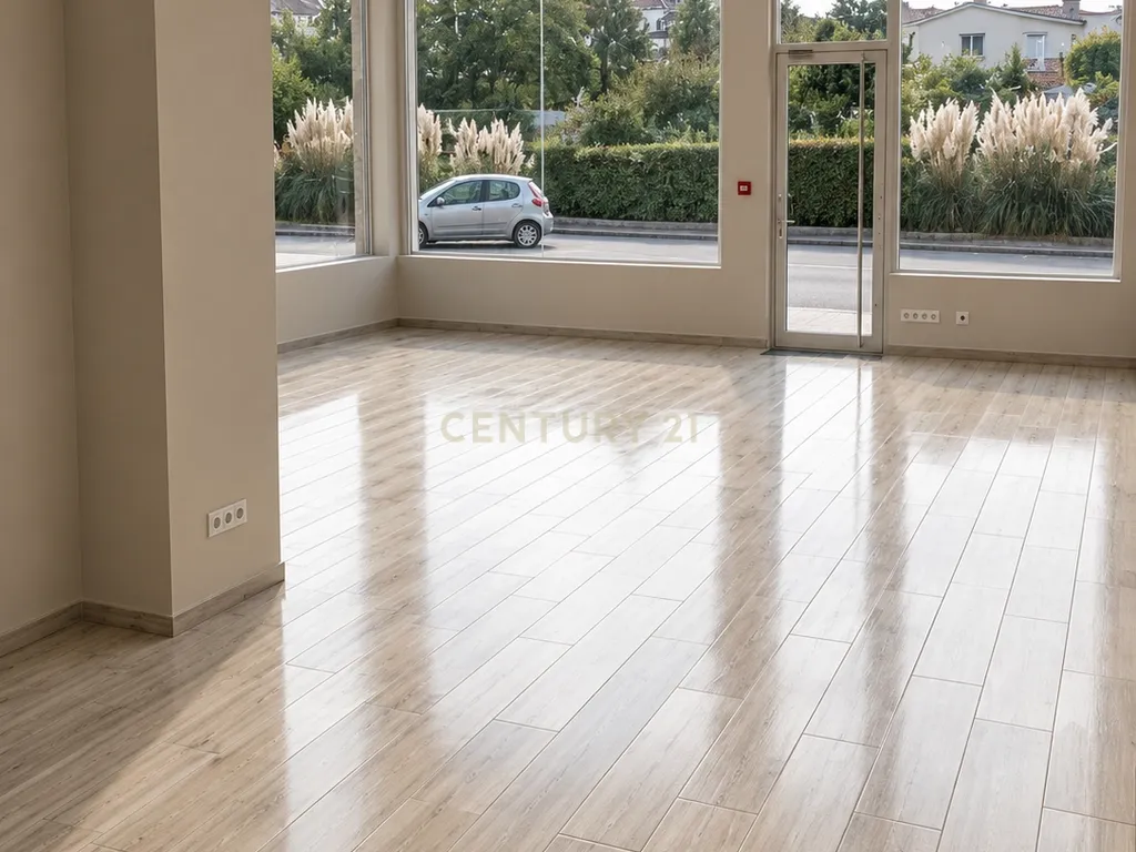 ESPAÇO COMERCIAL TOTALMENTE REMODELADO | PRONTO A RECEBER O SEU NEGÓCIO - Image 8