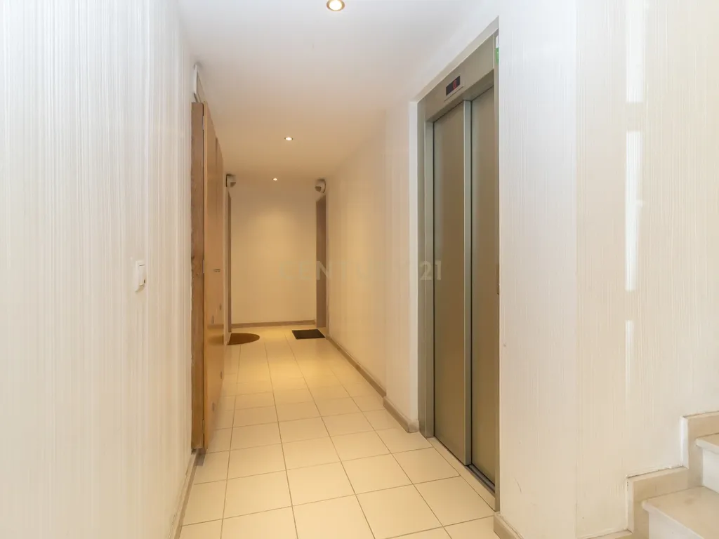 T3 com 125 m² | Quinta de São Macário | Suíte, Varanda e Arrecadação - Image 32