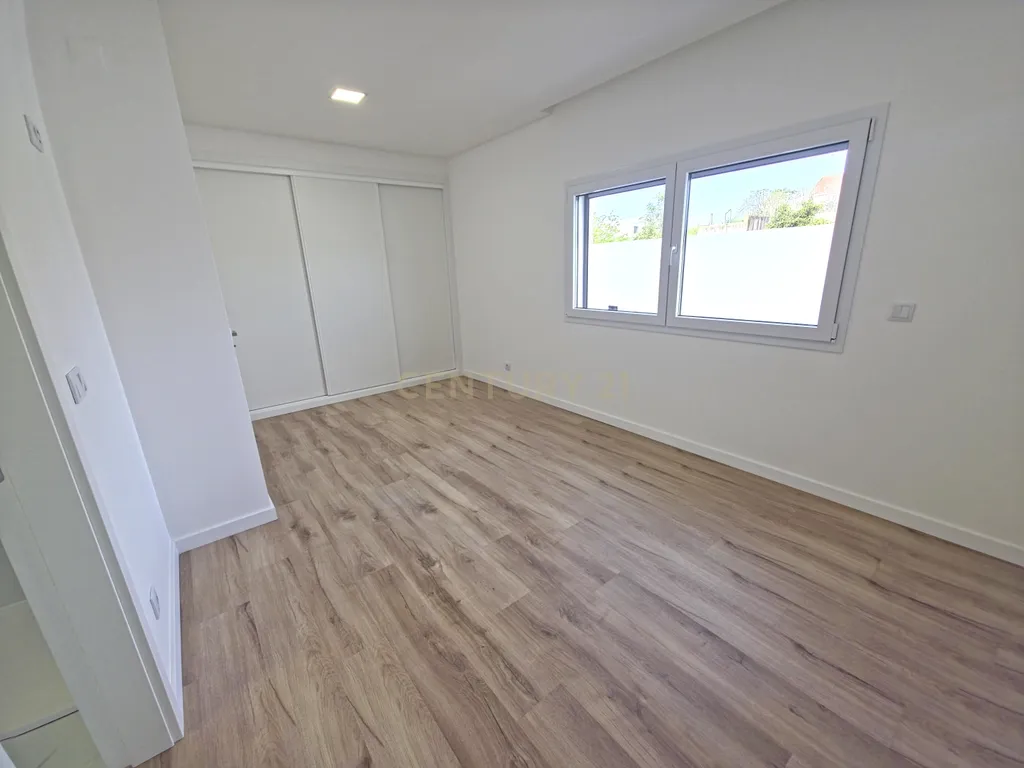 Moradia Nova T4 - Lourinhã - Image 12
