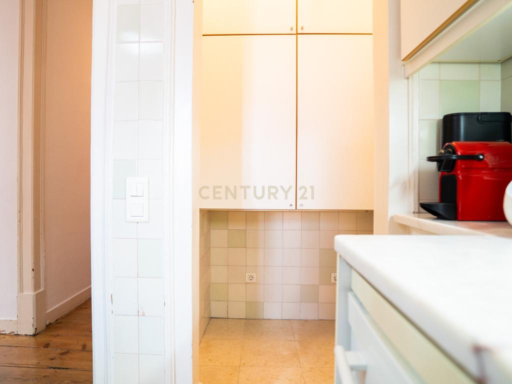 Apartamento T5 em Arroios: mais espaço, mais conforto e mais Família! - Image 35