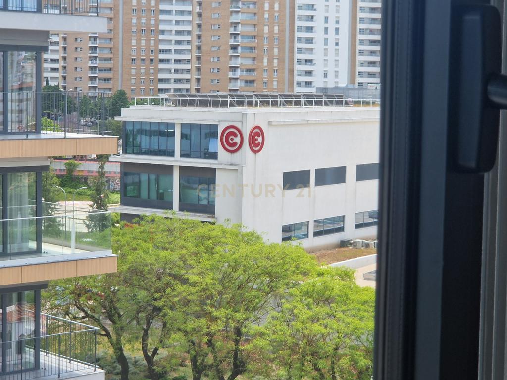 Alta de Lisboa, T3 - NOVO, 3 casas de banho e 2 lugares de garagem - Image 14