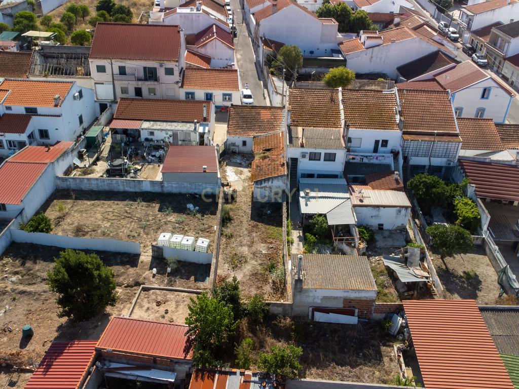 Casa para Recuperação em Cartaxo com Vista Panorâmica - Image 2